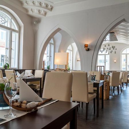 Hotel Ratskeller Schwarzenberg シュヴァルツェンベルク エクステリア 写真
