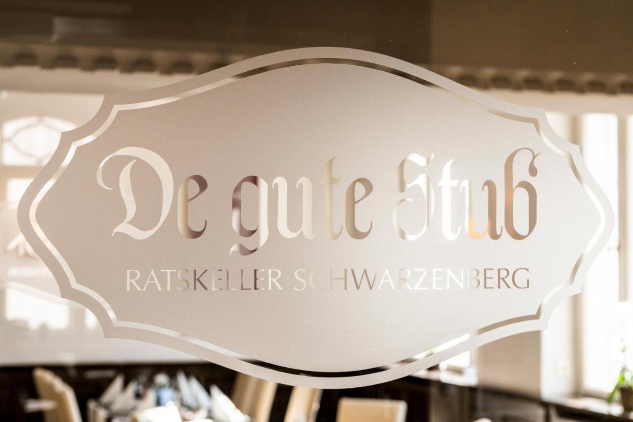 Hotel Ratskeller Schwarzenberg シュヴァルツェンベルク エクステリア 写真