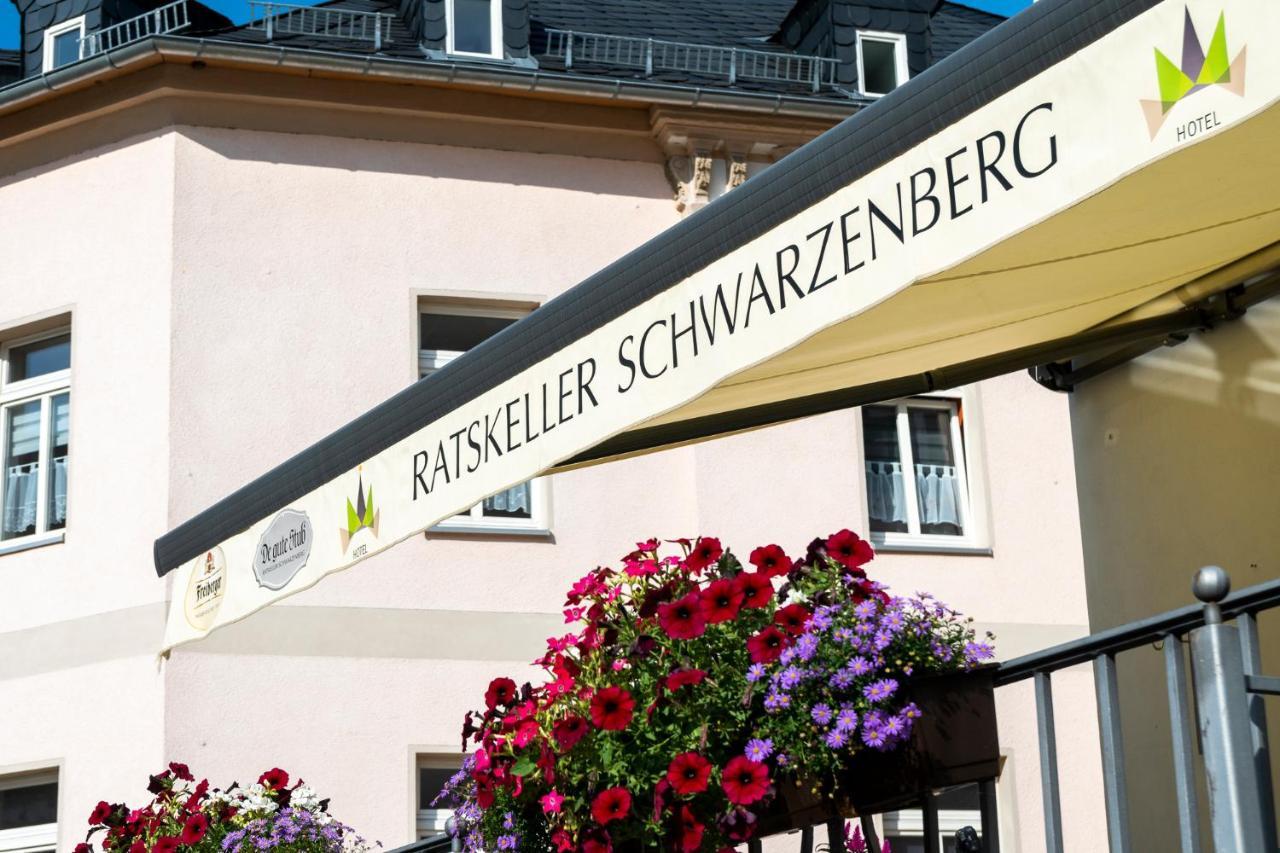 Hotel Ratskeller Schwarzenberg シュヴァルツェンベルク エクステリア 写真